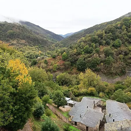 Ξενοδοχείο Zura *